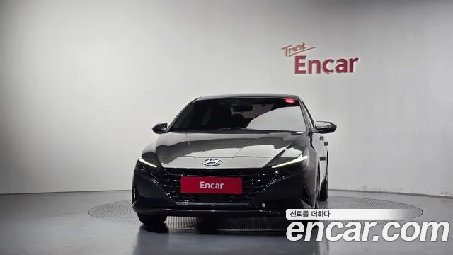 Hyundai Avante — фото 3