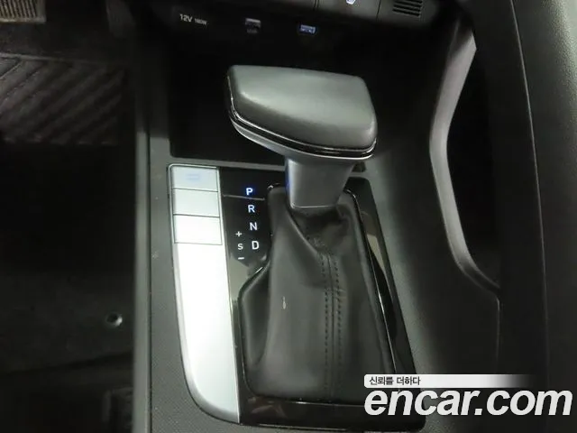 Hyundai Avante — фото 9