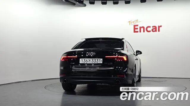 Audi A5 — фото 4