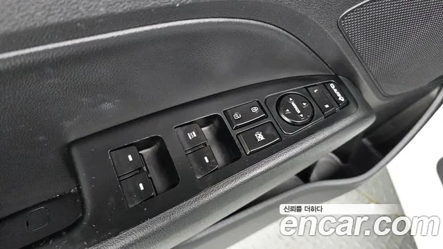 Hyundai Avante — фото 15