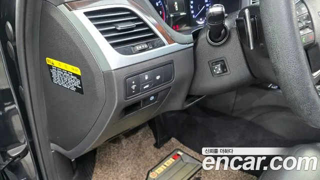 Hyundai Genesis — фото 17