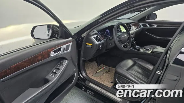Hyundai Genesis — фото 10