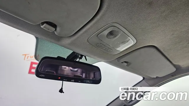 Hyundai Starex — фото 18