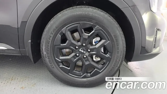 Kia Sorento — фото 21