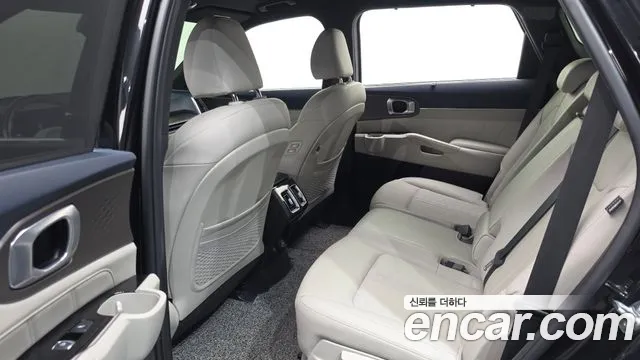 Kia Sorento — фото 26