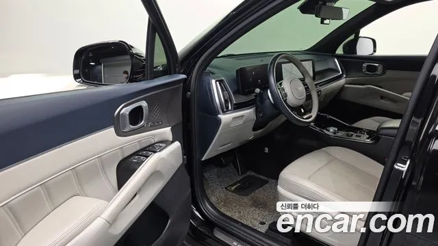 Kia Sorento — фото 9