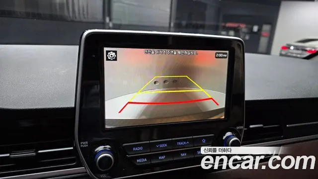 Hyundai Starex — фото 15