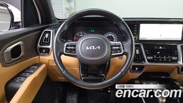 Kia Sorento — фото 12