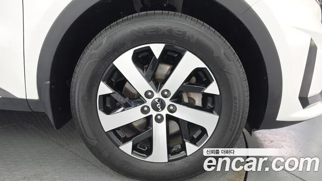 Kia Sorento — фото 21