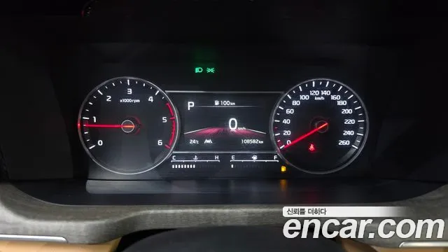 Kia Sorento — фото 7