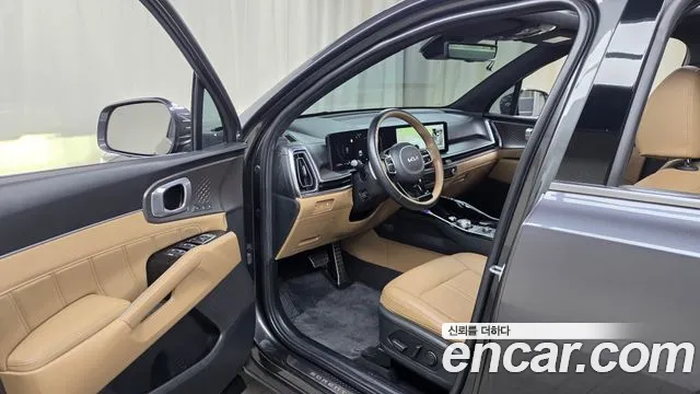 Kia Sorento — фото 10