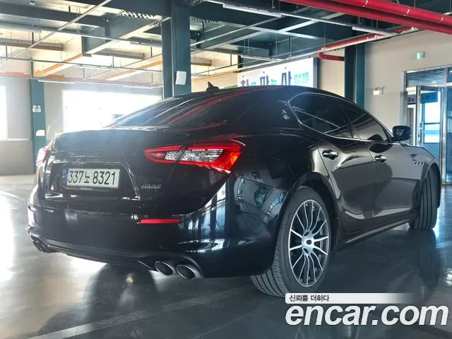 Maserati Ghibli — фото 4