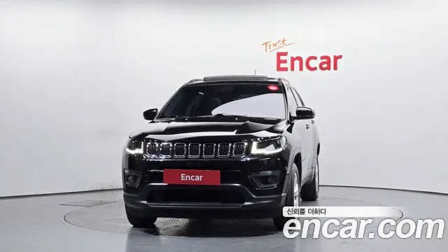 Jeep Compass — фото 3