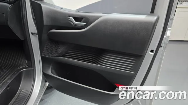 Hyundai Staria — фото 25