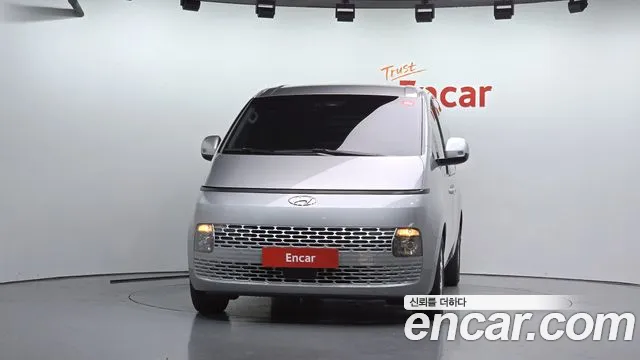 Hyundai Staria — фото 3