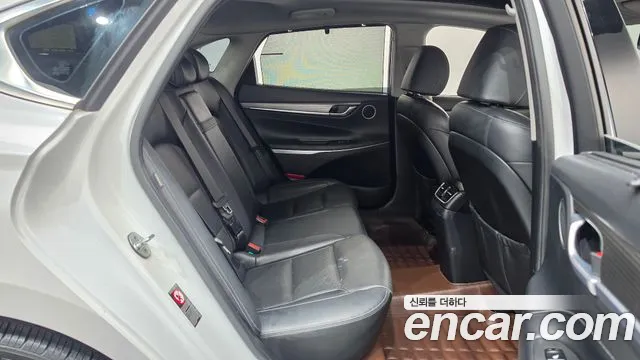Hyundai Grandeur — фото 12