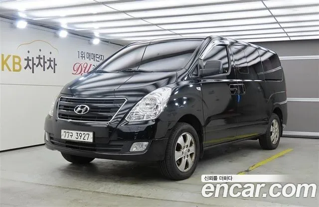 Hyundai Starex — фото 1
