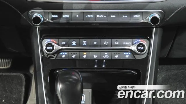 Hyundai Grandeur — фото 18