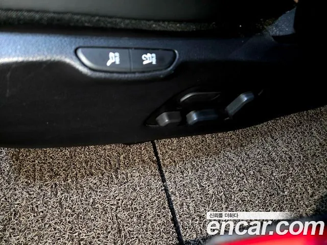 Kia Carnival — фото 11