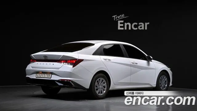 Hyundai Avante — фото 2