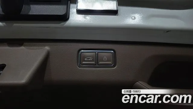 Kia EV9 — фото 38