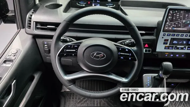 Hyundai Staria — фото 13