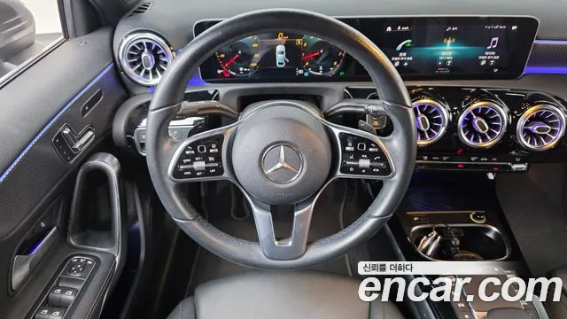 Mercedes-Benz A-Class — фото 13