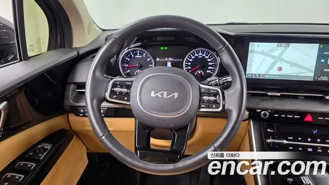 Kia Carnival — фото 13
