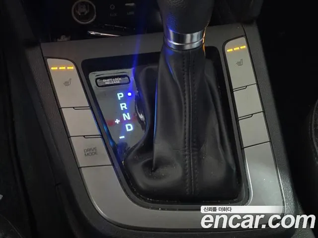 Hyundai Avante — фото 10