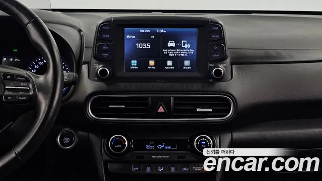 Hyundai Kona — фото 14