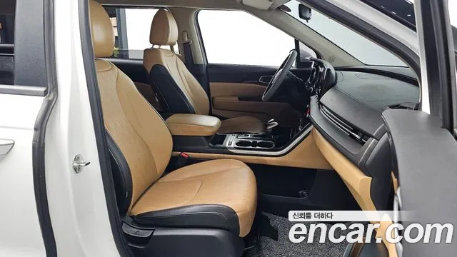 Kia Carnival — фото 26