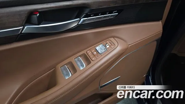Genesis G90 — фото 29