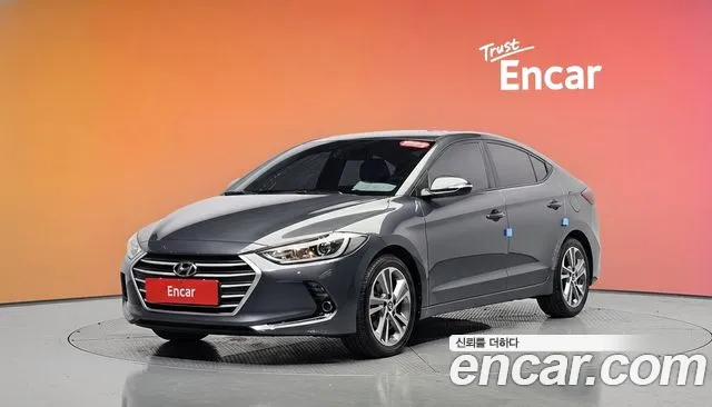 Hyundai Avante — фото 20