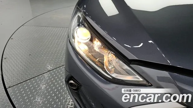 Hyundai Avante — фото 22