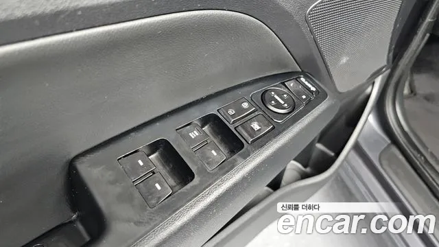 Hyundai Avante — фото 27