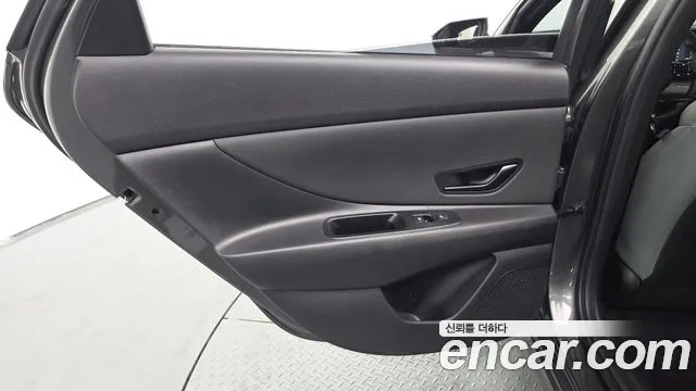 Hyundai Avante — фото 25