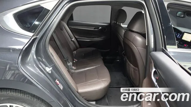 Hyundai Grandeur — фото 11