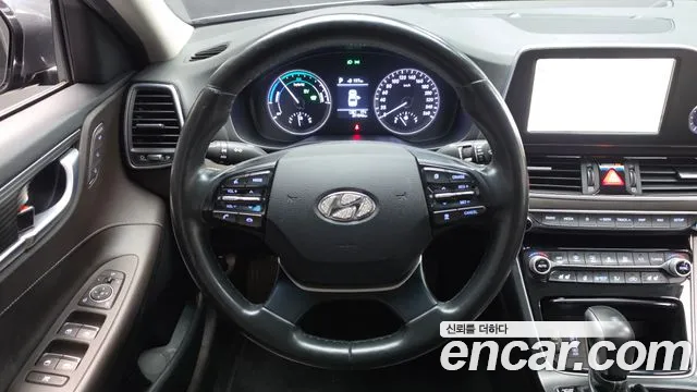 Hyundai Grandeur — фото 12