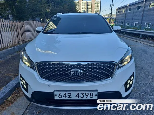 Kia Sorento — фото 3