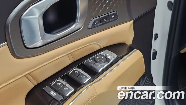 Kia Sorento — фото 17