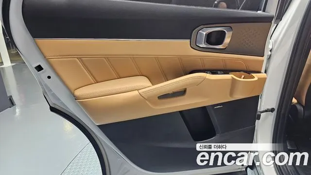 Kia Sorento — фото 25
