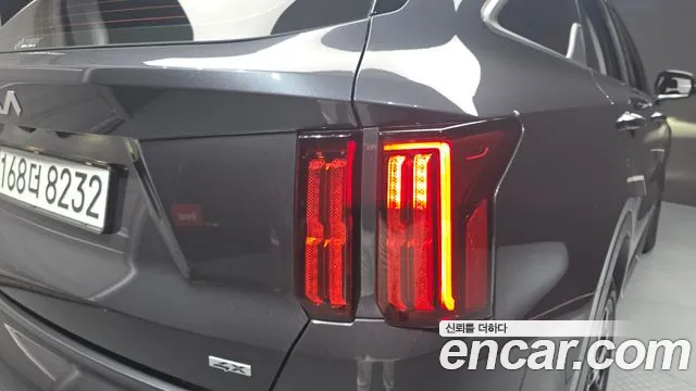 Kia Sorento — фото 23