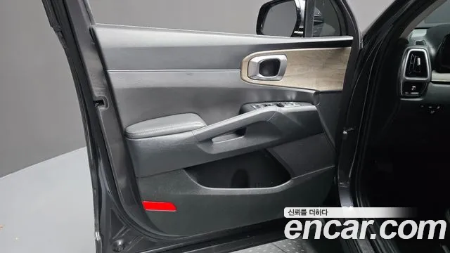 Kia Sorento — фото 24