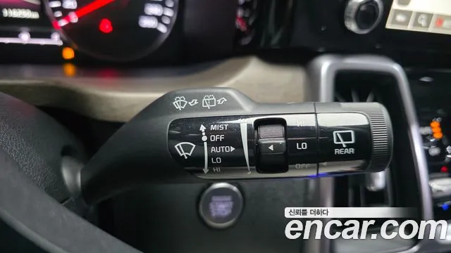 Kia Sorento — фото 29