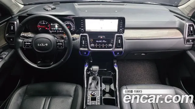 Kia Sorento — фото 7