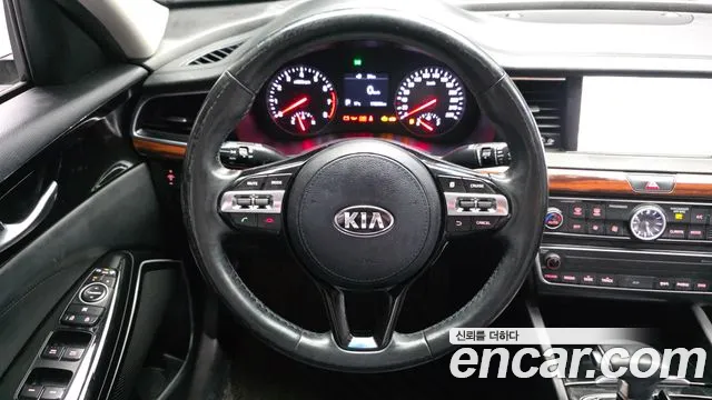 Kia K7 — фото 13