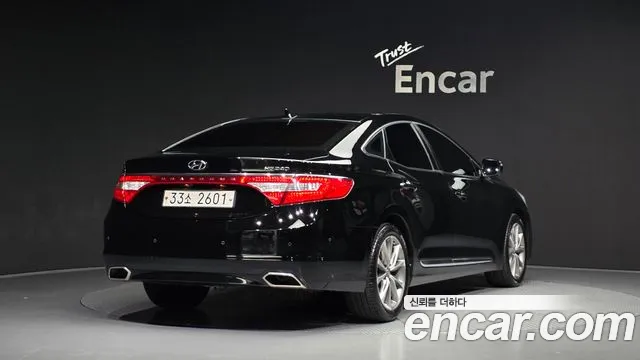 Hyundai Grandeur — фото 1