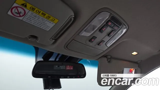 Kia Carnival — фото 20