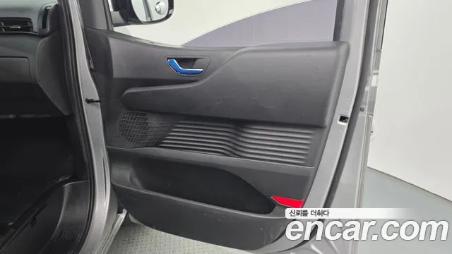 Hyundai Staria — фото 25