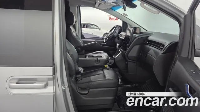Hyundai Staria — фото 26